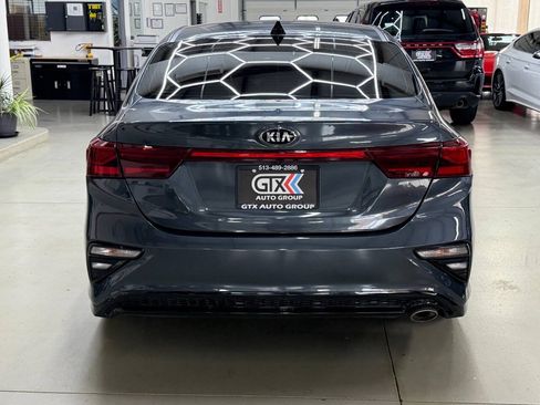 Used 2020 Kia Forte LXS FWD image 3