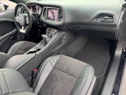 Used 2023 Dodge Challenger SRT Hellcat Redeye image 44