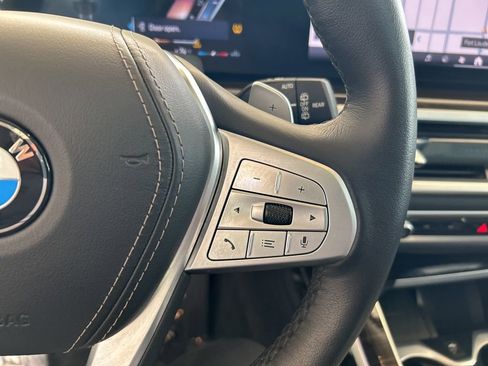 Used 2025 BMW X7 xDrive40i image 73