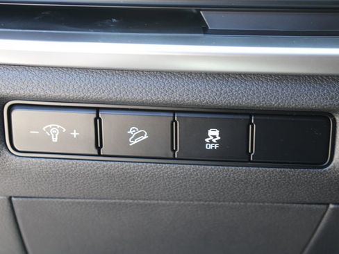 New 2025 Kia Telluride S image 24