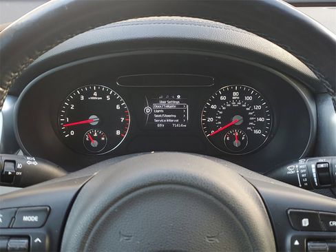 Used 2016 Kia Sorento EX image 26