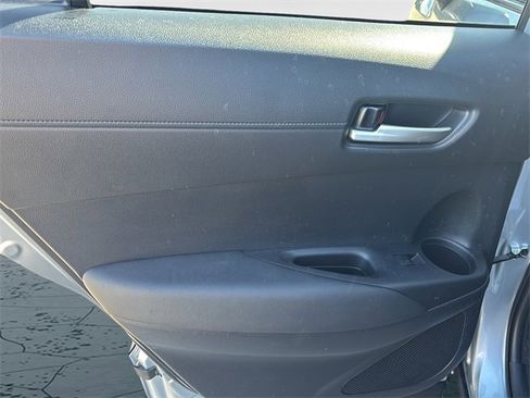 Used 2023 Toyota Corolla Cross XLE w/ Convenience Package image 14