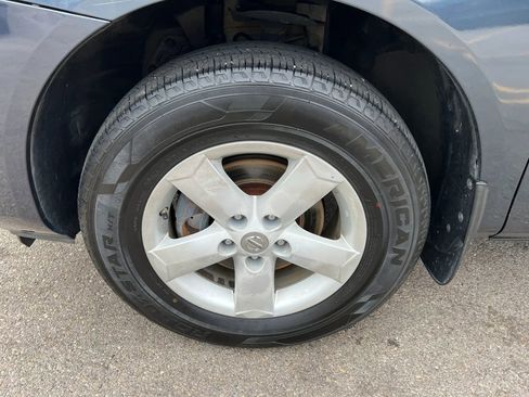 Used 2013 Nissan Rogue S w/ Special Edition Pkg AWD/4WD image 9
