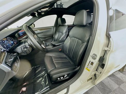 Used 2017 BMW 540i image 25
