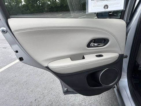 Certified 2022 Honda HR-V EX-L image 20