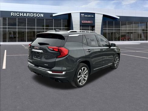 Used 2018 GMC Terrain Denali image 5