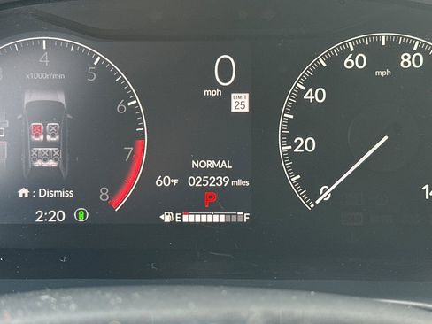 Used 2023 Honda HR-V Sport image 27