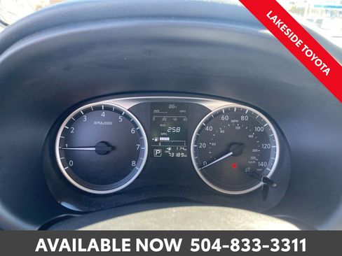 Used 2019 Nissan Kicks S image 34