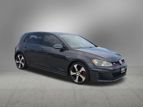 Used 2015 Volkswagen GTI SE FWD image 8