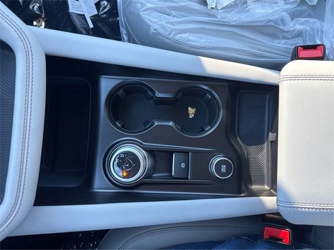 New 2026 Ford Explorer Active w/ Active Comfort Package image 19