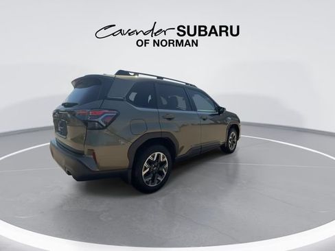Used 2026 Subaru Forester Premium AWD/4WD image 8