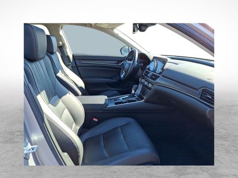 Used 2021 Honda Accord EX-L image 11