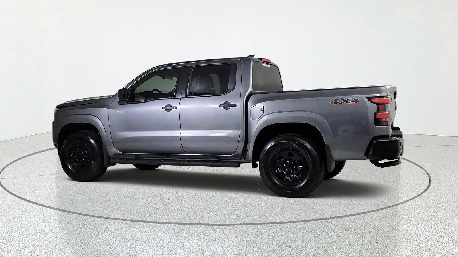Used 2024 Nissan Frontier S w/ Technology Package AWD/4WD image 4