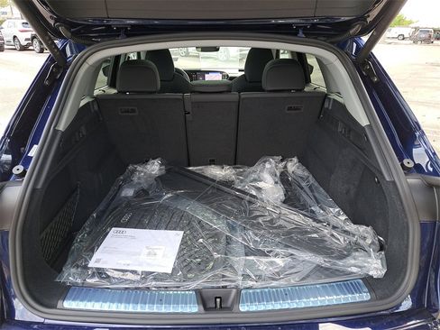 New 2025 Audi Q5 Premium Plus image 31