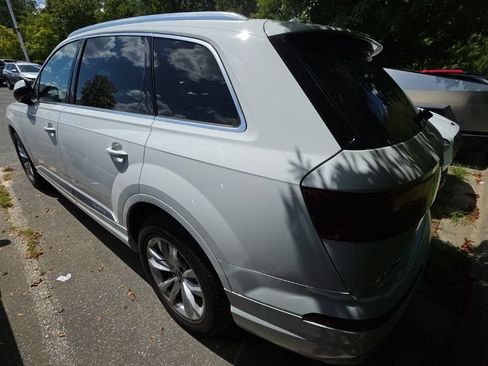 Used 2018 Audi Q7 3.0T Premium Plus AWD/4WD image 4