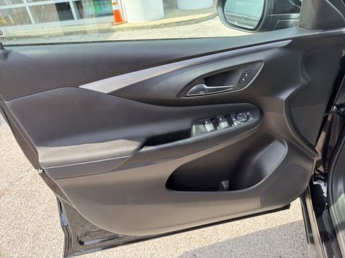 Used 2024 Buick Envista Preferred w/ Convenience I Package image 14