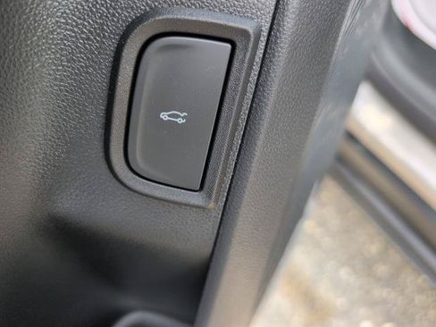 New 2026 GMC Terrain Elevation w/ Elevation Premium Package FWD image 18