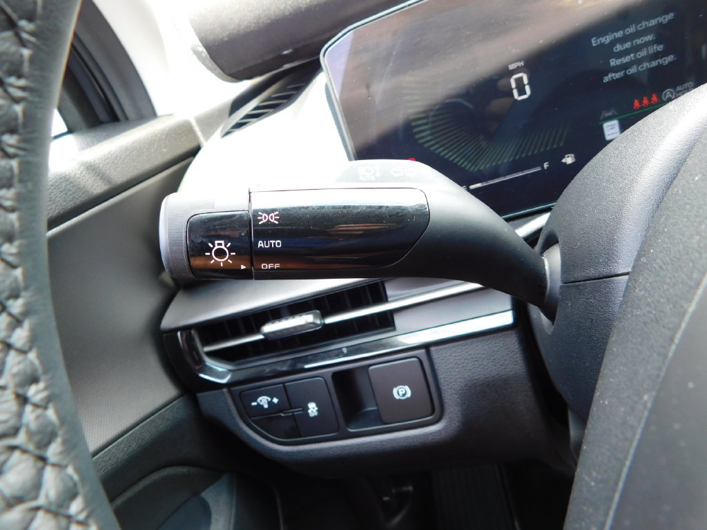 Used 2026 Kia Sportage LX w/ LX Convenience Package AWD/4WD image 29
