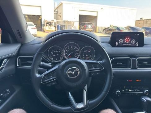 Used 2020 MAZDA CX-5 Touring image 17