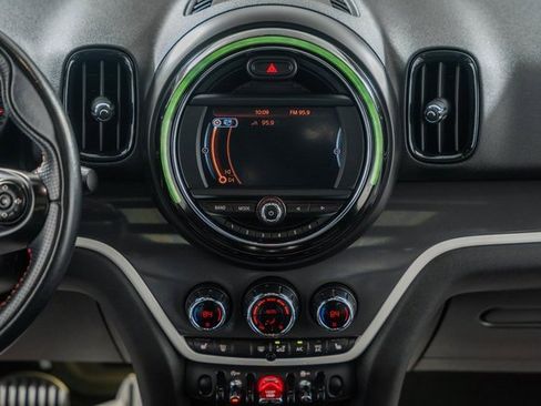 Used 2017 MINI Cooper Countryman S image 24