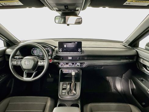 Used 2023 Honda CR-V Sport image 3