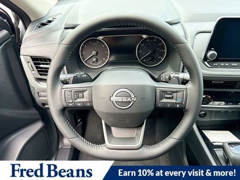 New 2026 Nissan Rogue SV image 7