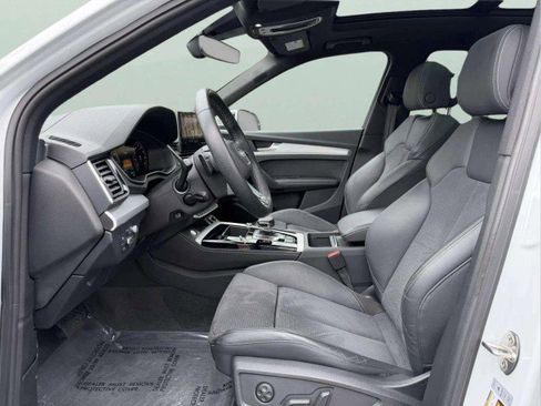 Certified 2023 Audi Q5 e Prestige w/ Prestige Package AWD/4WD image 19
