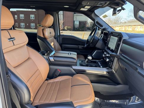 Used 2022 Ford F150 Platinum w/ Equipment Group 701A High image 41