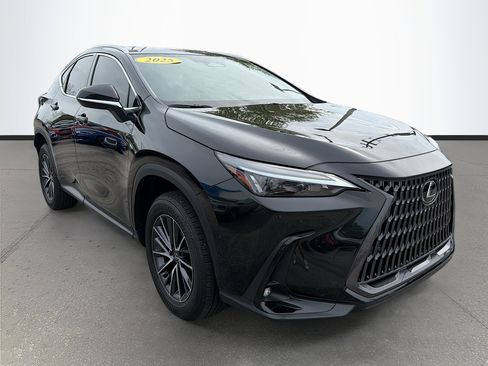 Used 2025 Lexus NX 250 FWD w/ Accessory Package (2T) image 1