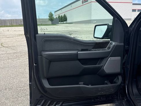 Used 2021 Ford F150 Lariat w/ Equipment Group 502A High AWD/4WD image 14