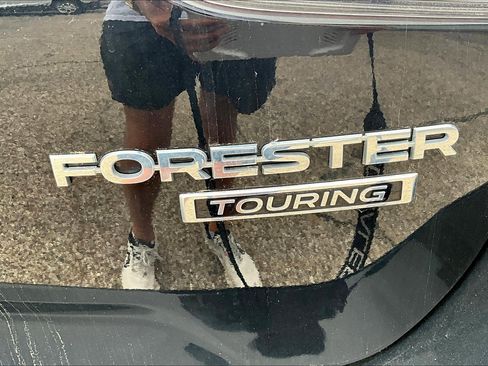 Used 2020 Subaru Forester Touring image 32