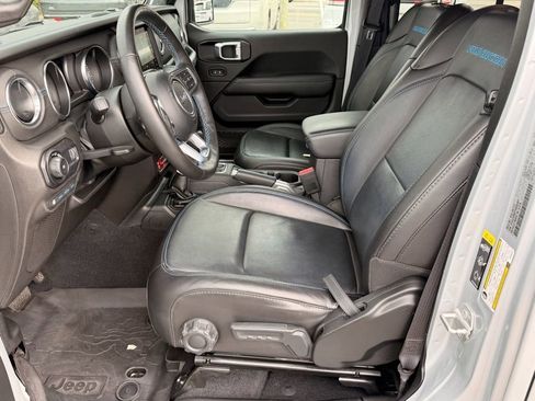 Used 2023 Jeep Wrangler Rubicon w/ Steel Bumper Group image 12