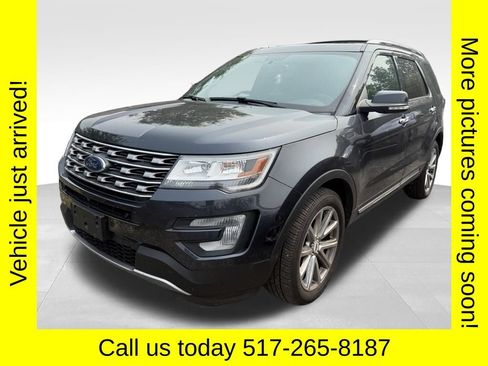 Used 2017 Ford Explorer Limited AWD/4WD image 2