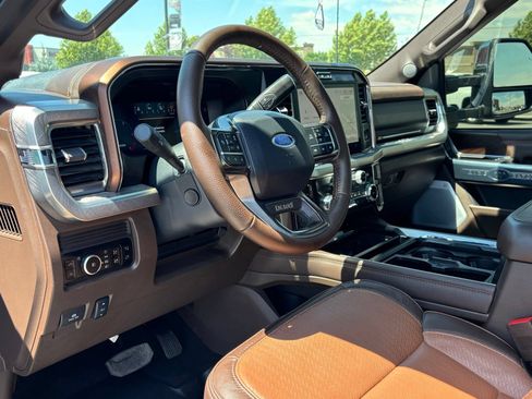 Used 2025 Ford F350 King Ranch AWD/4WD image 15