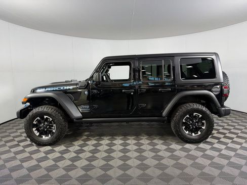 Used 2025 Jeep Wrangler Unlimited Rubicon 4xe w/ Convenience Group image 11