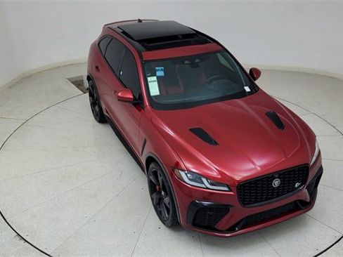 Used 2022 Jaguar F-PACE SVR image 79
