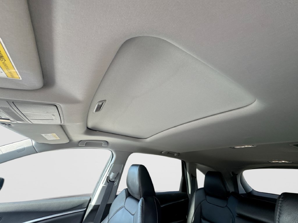 Used 2020 Acura MDX FWD image 26