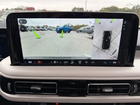 Used 2025 Lincoln Aviator Reserve w/ Equipment Group 201A image 31