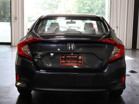Used 2016 Honda Civic LX image 5