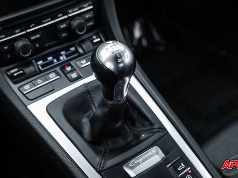 Used 2014 Porsche Cayman image 9