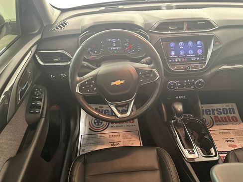 Used 2022 Chevrolet TrailBlazer LT w/ Premium Seating Package AWD/4WD image 27