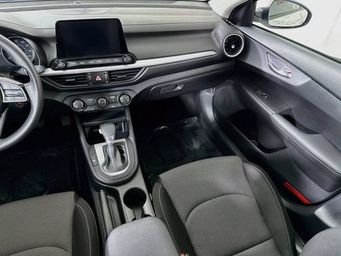 Certified 2024 Kia Forte LXS w/ LXS Technology Package FWD image 25