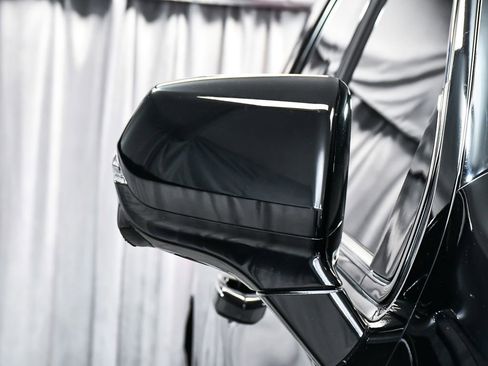 Used 2023 Cadillac Escalade Sport AWD/4WD image 75