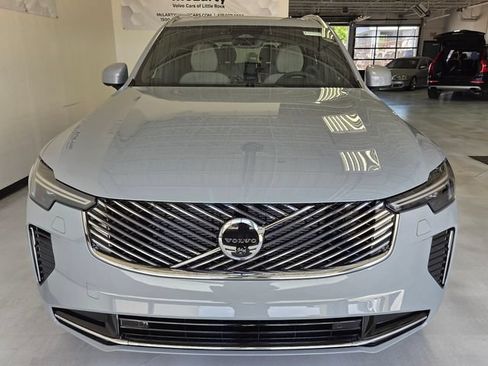 New 2026 Volvo XC90 B6 Plus w/ Protection Package Premier AWD/4WD image 5