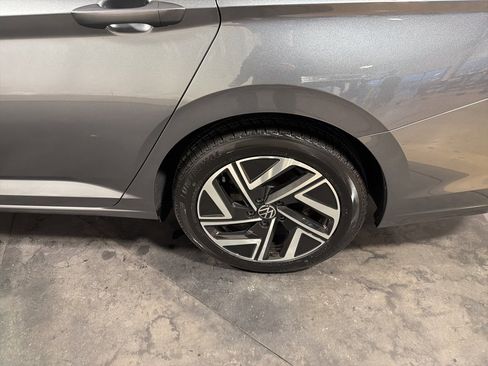 Used 2023 Volkswagen Jetta SEL image 33