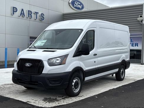 New 2026 Ford Transit 250 148 Medium Roof w/ Load Area Protection Package RWD image 7