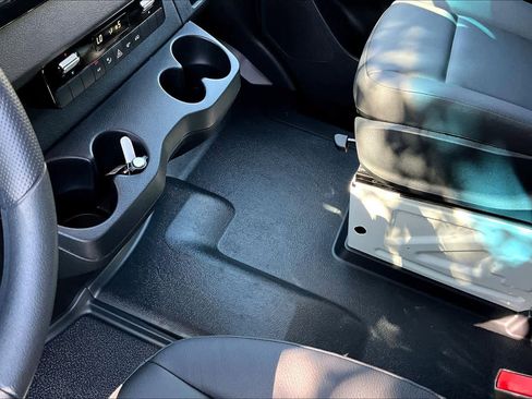 New 2026 Mercedes-Benz Sprinter 2500 image 7