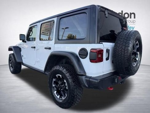 Used 2025 Jeep Wrangler Unlimited Rubicon AWD/4WD image 5