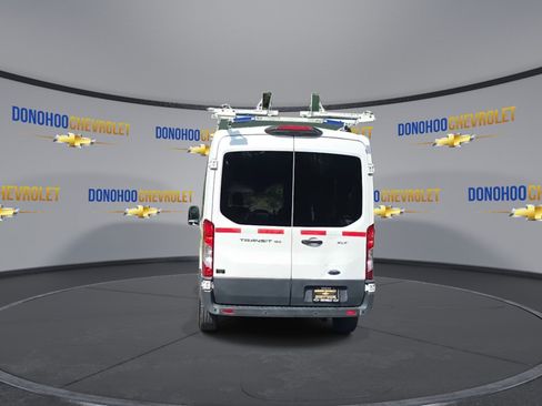 Used 2018 Ford Transit 150 XLT RWD image 11