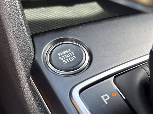 New 2026 Kia Sportage LX FWD image 27